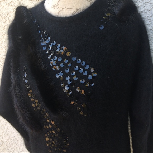 Vintage Angora Rabbit Fur Wool Soft Black Embellished Sequin Pullover Sweater - Picture 3 of 8